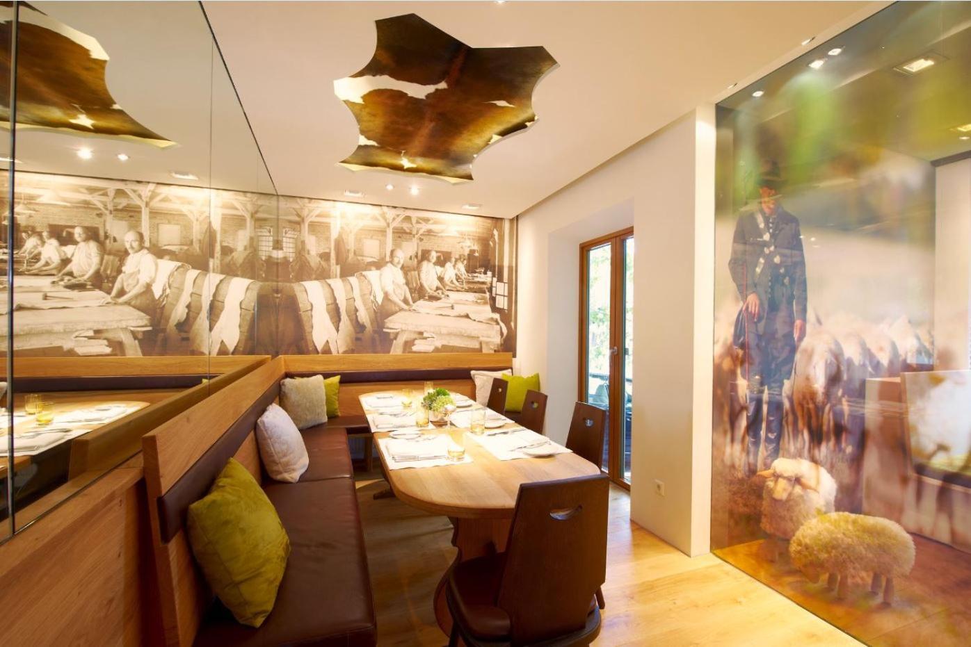 Hotel-Restaurant Schwanen Metzingen  Dış mekan fotoğraf