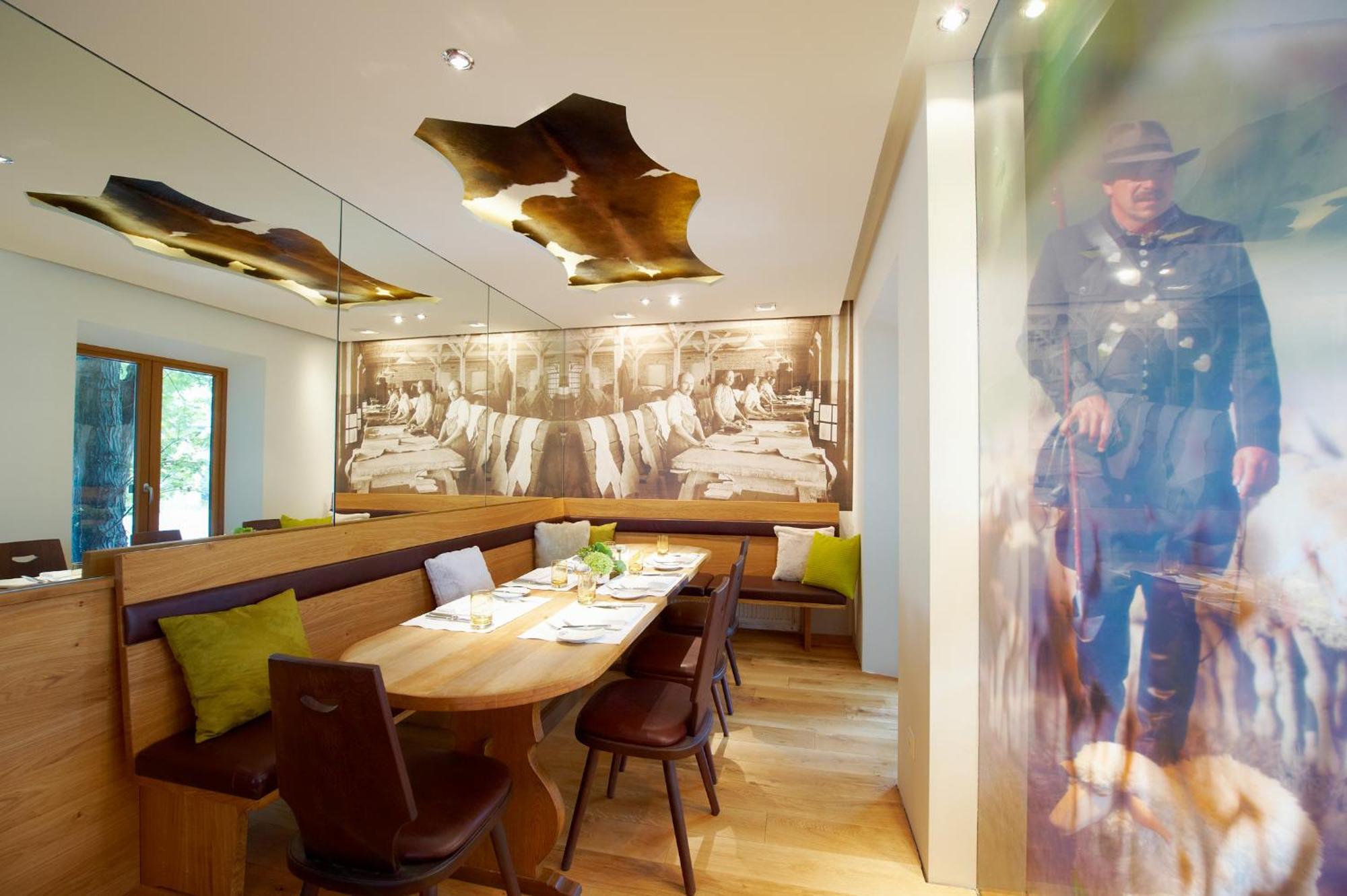 Hotel-Restaurant Schwanen Metzingen  Dış mekan fotoğraf