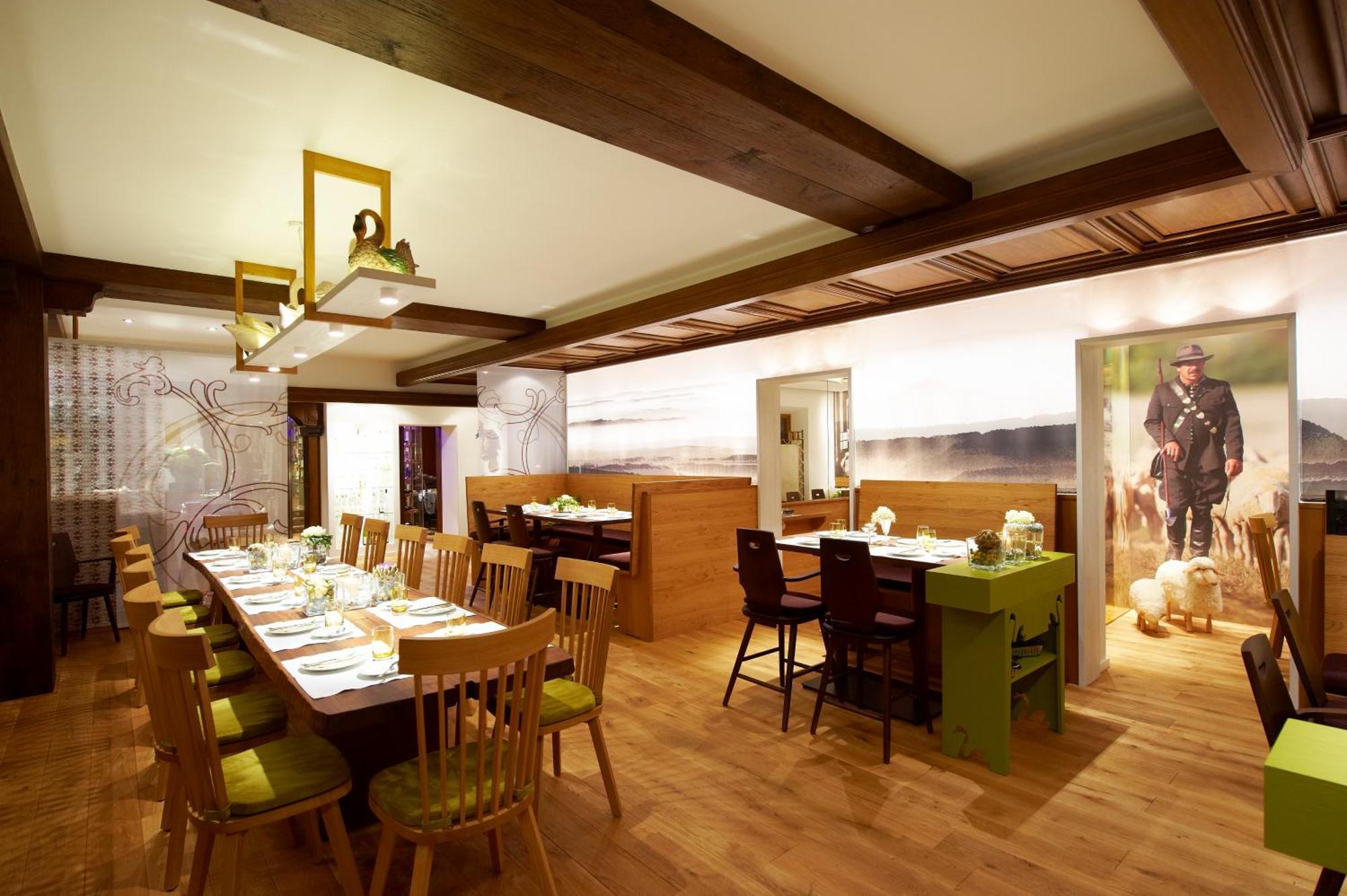 Hotel-Restaurant Schwanen Metzingen  Dış mekan fotoğraf